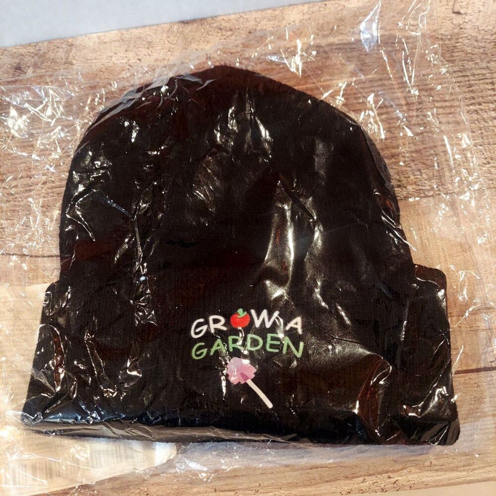 Grow a Garden Beanie Hat Black Cuffed Beanie Hat Gamer Gift Garden Video Game - Picture 3 of 3